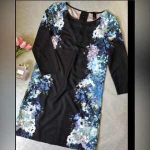 Long sleeve floral detail shift dress